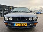 BMW M 535i airco origineel sportbak  bilstein airco 155kw, Auto's, BMW, 3430 cc, Achterwielaandrijving, Blauw, Leder