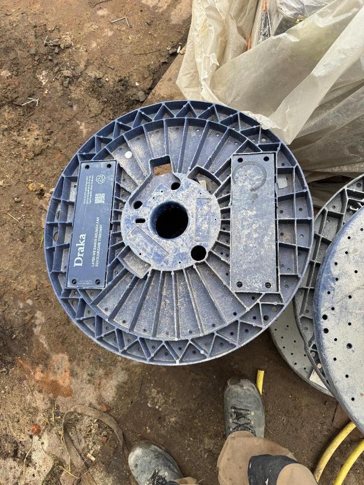 Kabelhaspels hout & kunststof – 9 stuks totaal, Doe-het-zelf en Verbouw, Hout en Planken, Gebruikt, Plank, Overige houtsoorten