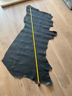 Zwart leder leer huid krokodil motief, Zwart, Leer of Kunstleer, Nieuw, Ophalen of Verzenden