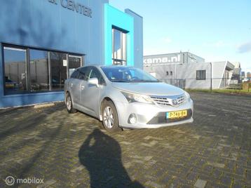 Toyota Avensis Wagon 1.8 VVTi Business ! CAMERA! CRUISE! beschikbaar voor biedingen