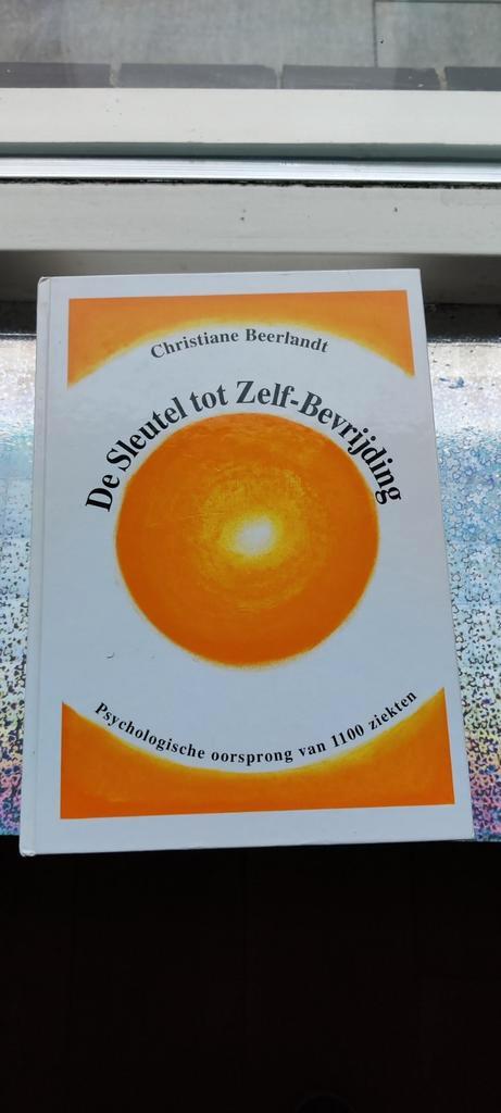 Christiane Beerlandt - De sleutel tot zelf-bevrijding, Boeken, Esoterie en Spiritualiteit, Zo goed als nieuw, Ophalen of Verzenden