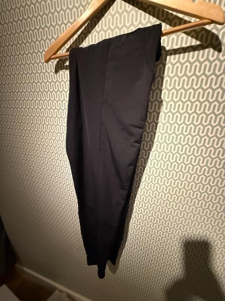 Dames kleding broeken elastisch [handig bij dementie], Kleding | Dames, Broeken en Pantalons, Zo goed als nieuw, Maat 42/44 (L)