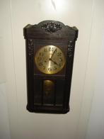 Vintage regulateur/wandklok met slagwerk om 15 min, Ophalen, Gebruikt, Analoog, Wandklok
