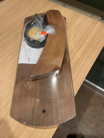 Parmaham Steun - Nieuw in verpakking beschikbaar voor biedingen