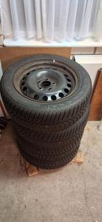 Vredestein Winterbanden 205/55 R16 met Velgen, Auto-onderdelen, Ophalen, Gebruikt, 16 inch, Banden en Velgen
