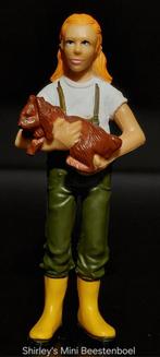 Poppetje met konijn, Ophalen of Verzenden, Zo goed als nieuw, Boerderijdier, Beeldje of Figuurtje