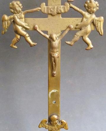 18 de eeuw Vlaams Koperen Kruis Kruisbeeld Corpus Christus beschikbaar voor biedingen