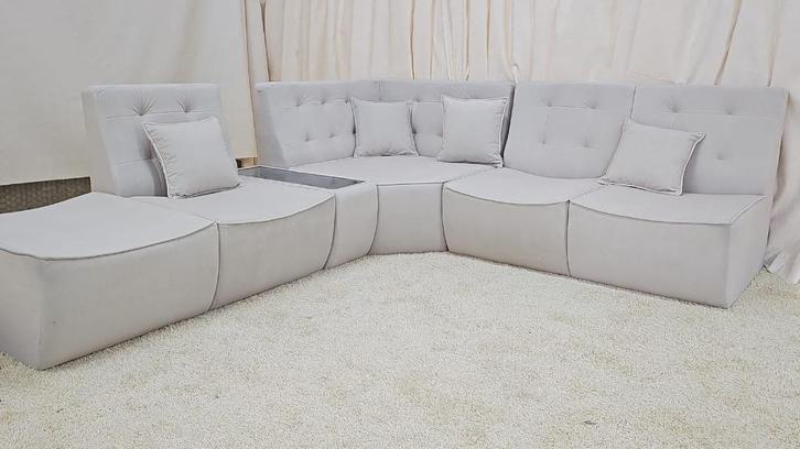 Nieuwe Beige Hoekbank – Luxe Design met Lounge & Kussens, Huis en Inrichting, Banken | Bankstellen, Nieuw, Hoekbank, Vierpersoons of meer