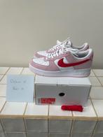 Nike Air Force 1 Low '07 - Valentine's Day 2021 (EU44), Overige kleuren, Ophalen of Verzenden, Nike Air Force, Sneakers of Gympen