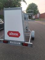 Te koop altrex afsluitbare aanhanger 245 de luxe, Auto diversen, Aanhangers en Bagagewagens, Altrex, Ophalen of Verzenden, Zo goed als nieuw