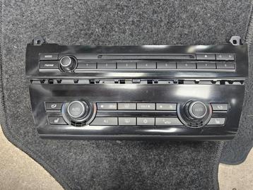 BMW F10 F11 middenconsole  beschikbaar voor biedingen