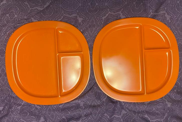 2 Vintage Mepal Vakjesborden Oranje Jaren '70, Caravans en Kamperen, Kampeeraccessoires, Zo goed als nieuw, Ophalen of Verzenden