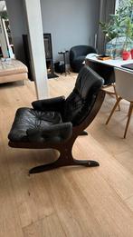 Vintage kengu stijl relax fauteuil. Donker bruin leer, Huis en Inrichting, Fauteuils, Ophalen, Gebruikt, 75 tot 100 cm, Leer