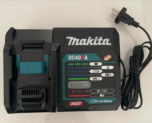 Makita 40 Volt oplader en 40 Volt accu’s., Doe-het-zelf en Verbouw, Gereedschap | Machine-onderdelen en Toebehoren, Nieuw, Ophalen of Verzenden