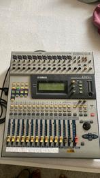 Yamaha v01, Ophalen of Verzenden, Gebruikt