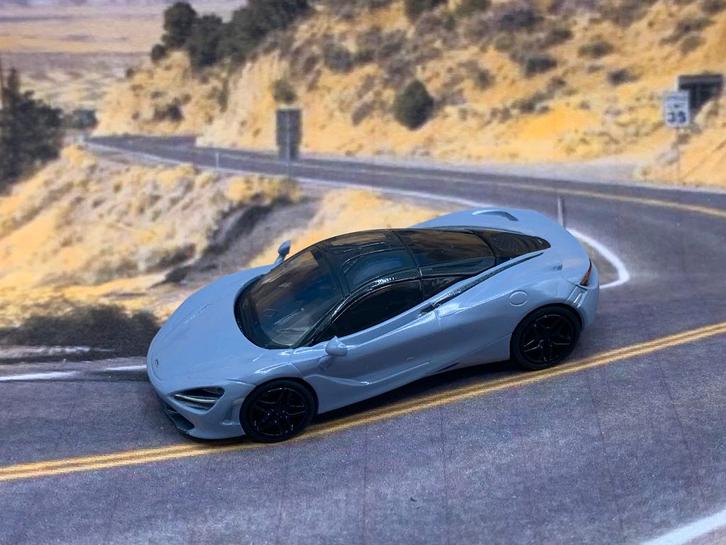 McLaren 720S Ceramic Grey, Hobby en Vrije tijd, Modelauto's | 1:87, Zo goed als nieuw, Auto, Overige merken, Ophalen of Verzenden