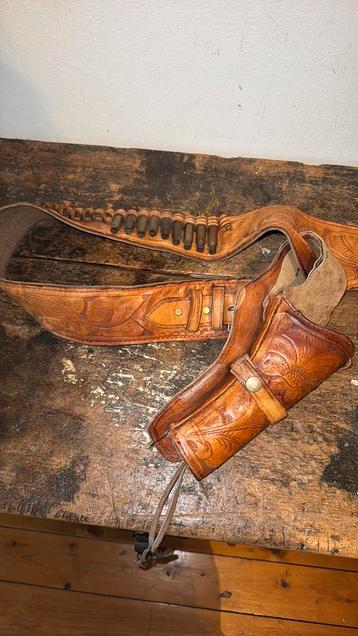 Leren western holster met riem colt 45 cowboy holster / riem beschikbaar voor biedingen