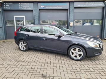 Volvo V60 1.6 T4 Momentum 180 PK Aut. beschikbaar voor biedingen