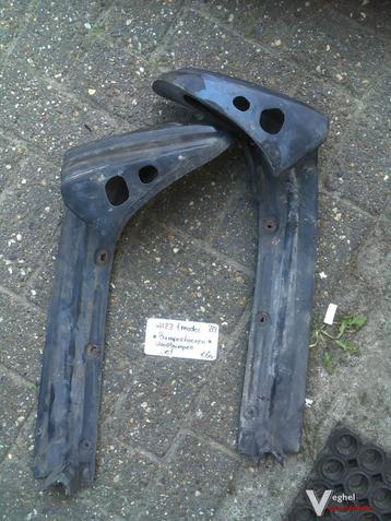 Mercedes w123 1983 station voorbumper hoeken set beschikbaar voor biedingen