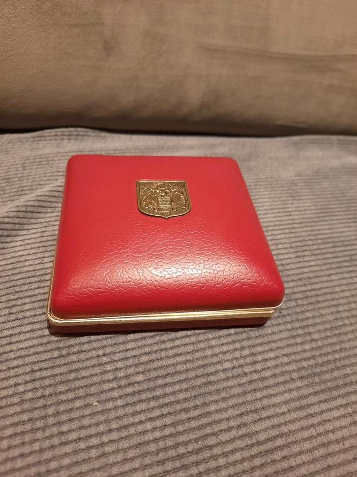 Vintage Majorica Juwelendoosje/Etui, Antiek en Kunst, Antiek | Overige Antiek, Ophalen of Verzenden