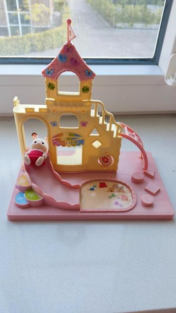 Sylvanian families speeltuin  beschikbaar voor biedingen