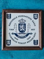 Wapenschild / tegel Nat Fed. Raad Voormalig Verzet Nederland, Nederland, Ophalen of Verzenden