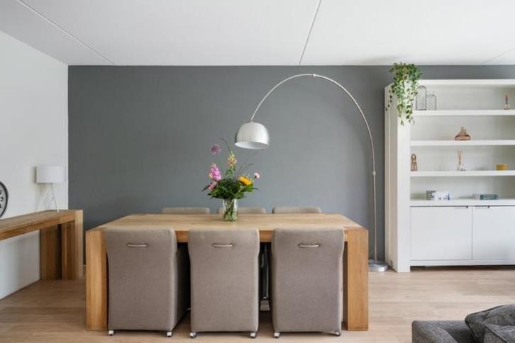 Eiken eethoek met 6 stoelen (op wieltjes), Antiek en Kunst, Antiek | Meubels | Stoelen en Banken, Ophalen