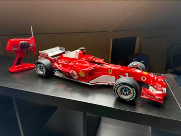 Bestuurbare auto: Ferrari F1 Michael Schumacher (66cm lang!) beschikbaar voor biedingen