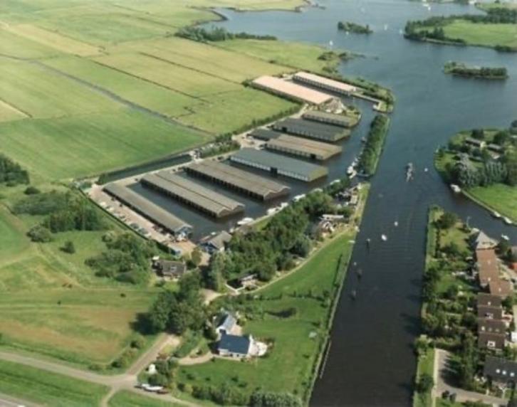 Schiphuis Terherne te huur, Watersport en Boten, Ligplaatsen, Winter, Binnen