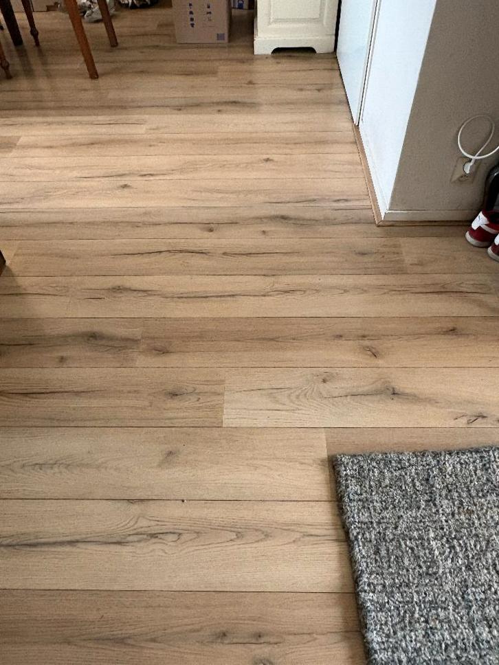 Laminaatvloer Eikenlook – ca. 38 m² Compleet met ondervloer, Huis en Inrichting, Stoffering | Vloerbedekking, Gebruikt, Laminaat