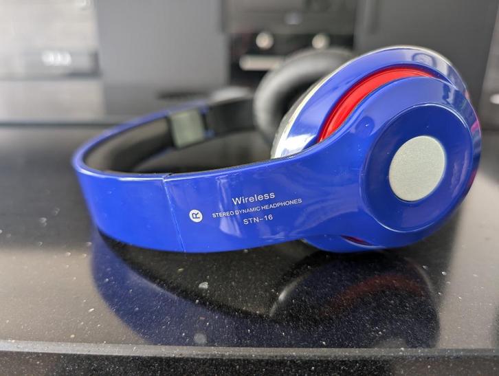Wireless koptelefoon voor kinderen, Audio, Tv en Foto, Koptelefoons, Zo goed als nieuw, Op oor (supra aural), Overige merken, Draadloos