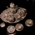 Herend servies met dienblad schaal bonbons schaaltje, Ophalen of Verzenden, Zo goed als nieuw, Overige stijlen, Kop(pen) en/of Schotel(s)