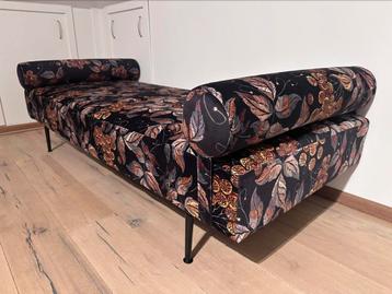 Daybed Johanneke ZGAN incl. 2 kussens beschikbaar voor biedingen