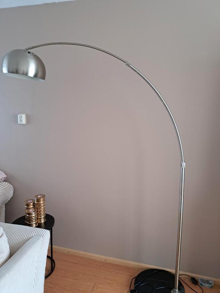 Zilveren Booglamp - Verstelbaar, Huis en Inrichting, Lampen | Vloerlampen, Gebruikt, 150 tot 200 cm, Metaal, Ophalen