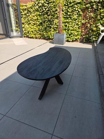 Salontafel organisch 140x65x47 zwart mangohout beschikbaar voor biedingen