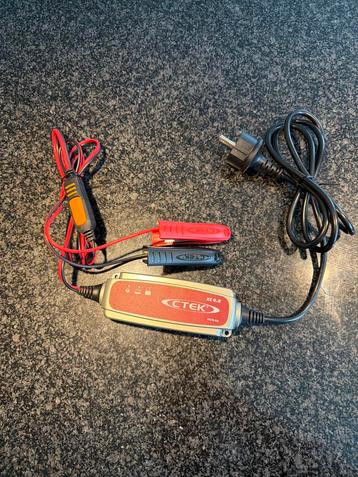 CTEK 6V Acculader - Nieuwstaat! beschikbaar voor biedingen