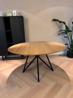 Studio Henk tafel 140cm butterfly eiken/zwart, Huis en Inrichting, Ophalen, Zo goed als nieuw, Rond, 100 tot 150 cm