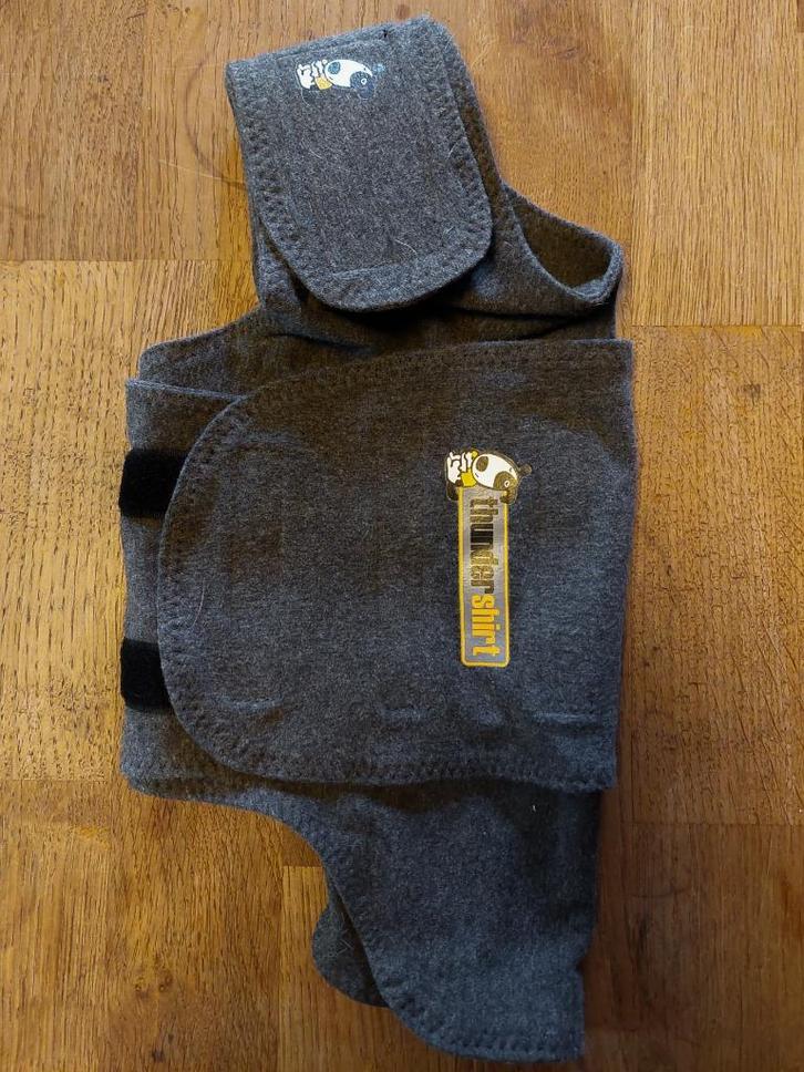 Thundershirt hond - maat S, Dieren en Toebehoren, Honden-accessoires, Zo goed als nieuw, Verzenden