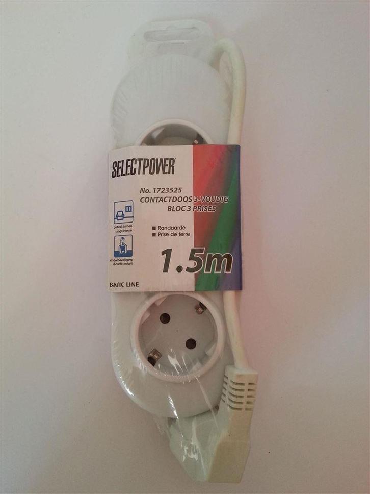 Selectpower Stekkerdoos 3-voudig [NIEUW], Hobby en Vrije tijd, Elektronica-componenten, Nieuw, Ophalen