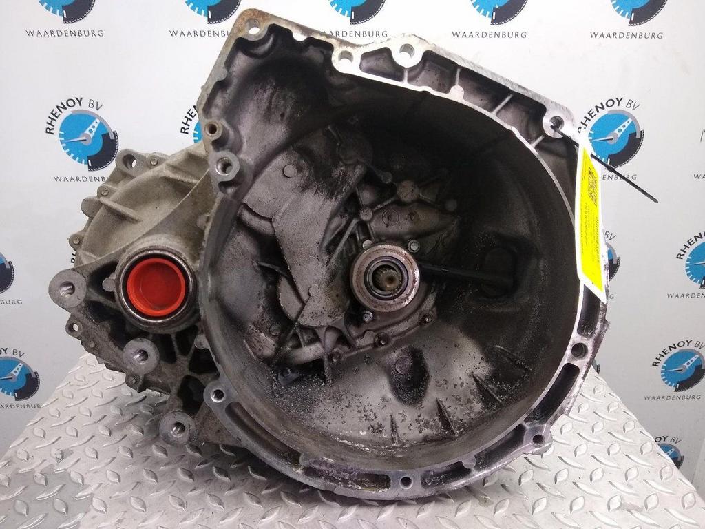 FORD FIESTA TRANSMISSIE / VERSNELLINGSBAK 2018, Ophalen of Verzenden, Gebruikt, Stiba lid
