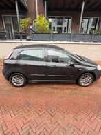 Fiat Punto 1.3 Multijet 62KW 5DR 2011 Zwart, Auto's, Fiat, Voorwielaandrijving, 28 km/l, 4 cilinders, 400 kg