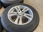 16 inch velgen + winterbanden volkswagen Tiguan 215 65 16, Auto-onderdelen, Banden en Velgen, Gebruikt, Banden en Velgen, 17 inch