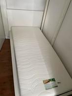 Bed (eenpersoons) inclusief matras, Ophalen, 90 cm, Eenpersoons, Wit