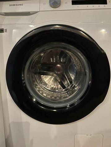 Wasmachine beschikbaar voor biedingen