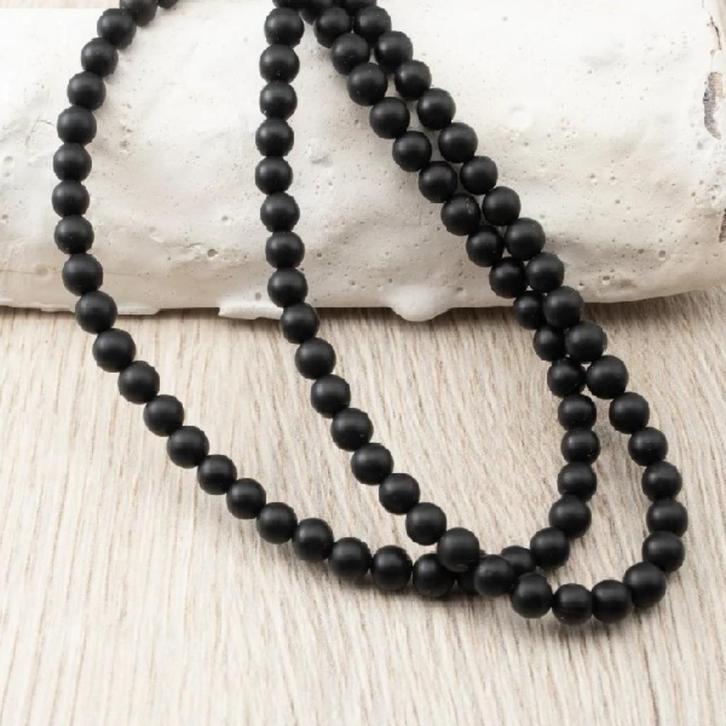 Streng Onyx natuursteen 4 mm MATZWART of GLANS, Hobby en Vrije tijd, Kralen en Sieraden maken, Nieuw, Kraal, Ophalen