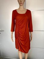 G05 Yest: maat S=36 jurk jurkje bruin/oranje=terracotta, Kleding | Dames, Oranje, Ophalen of Verzenden, Zo goed als nieuw, Knielengte