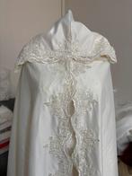 nieuw creme kleur selham / cape, Ophalen of Verzenden, Zo goed als nieuw, Beige, Accessoires