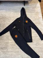 Nederland x nike trainingspak zwart maat s, Kleding | Heren, Truien en Vesten, Ophalen of Verzenden, Zo goed als nieuw, Zwart