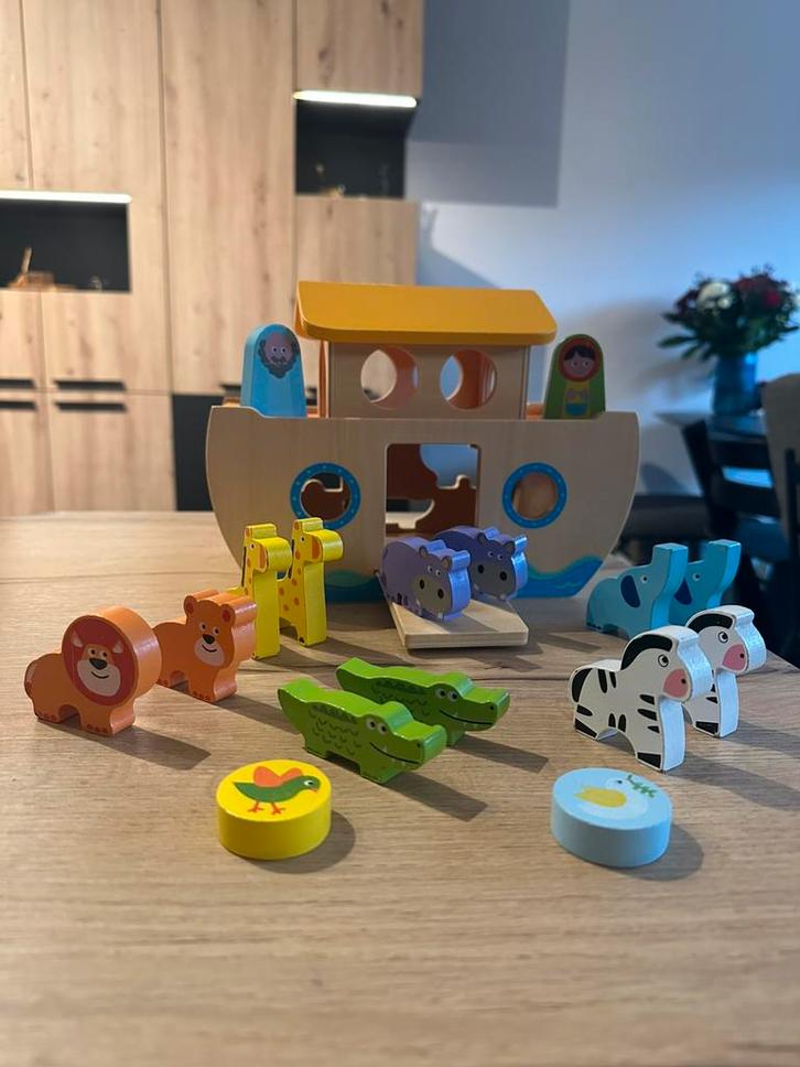 Houten ark van noach vormenstoof/speelboot, Kinderen en Baby's, Speelgoed | Houten speelgoed, Gebruikt, Ophalen