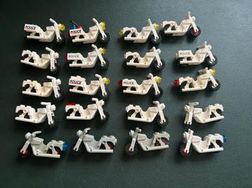 Partij vintage lego motoren beschikbaar voor biedingen